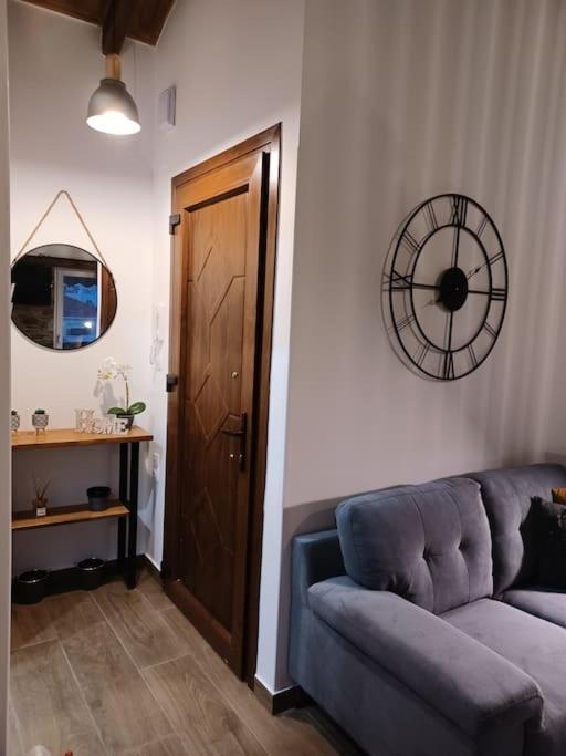 Mytilíni Luxury Apartment With Balcony מראה חיצוני תמונה
