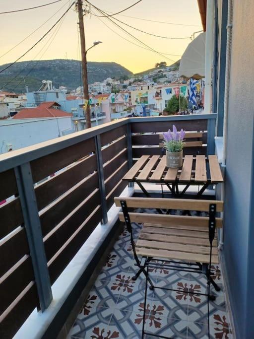 Mytilíni Luxury Apartment With Balcony מראה חיצוני תמונה